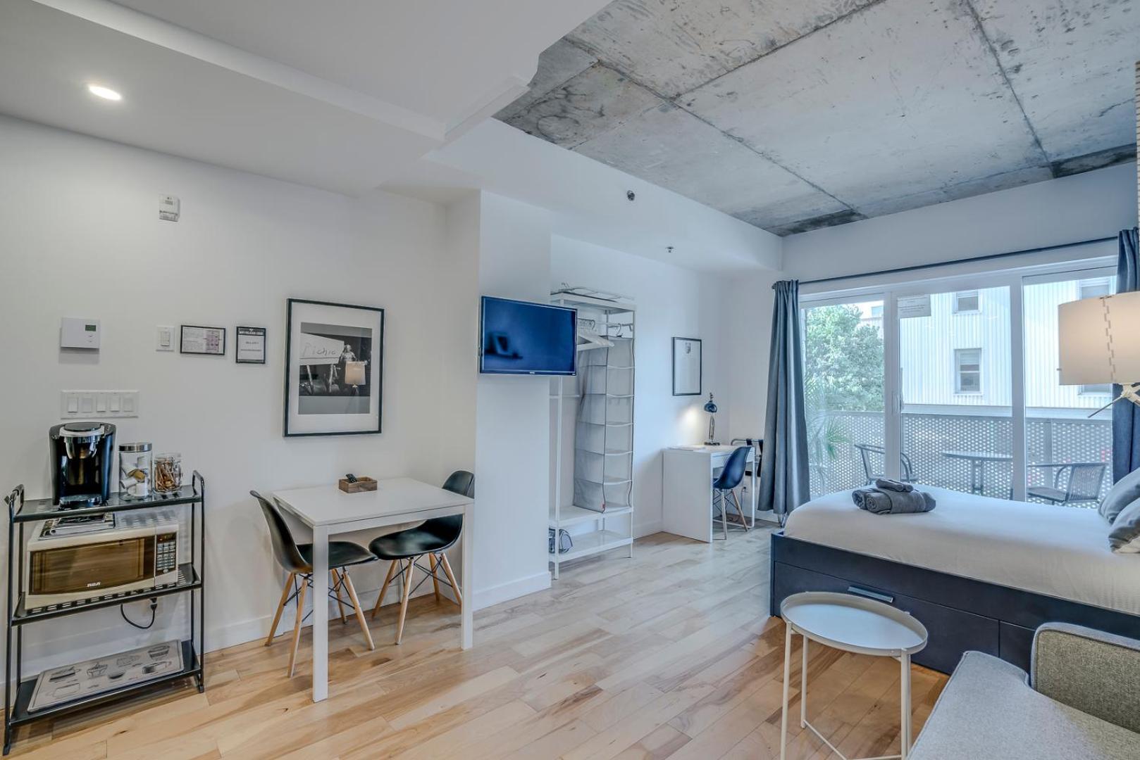 Le Studio Picasso "Parking Inclus" Квебек Экстерьер фото